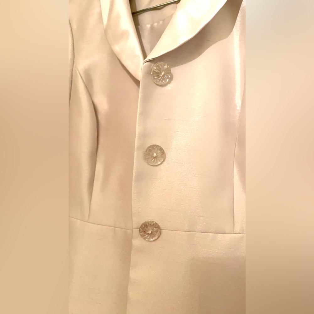 LeSuit blazer and skirt size 6